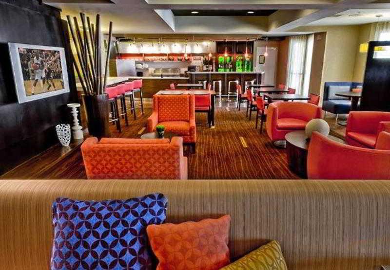 คอร์ตยาร์ด บลูมิงตัน นอร์มอล Hotel บลูมมิงตัน ภายนอก รูปภาพ