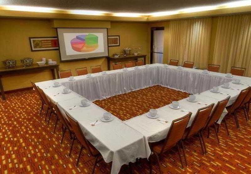 คอร์ตยาร์ด บลูมิงตัน นอร์มอล Hotel บลูมมิงตัน สิ่งอำนวยความสะดวก รูปภาพ