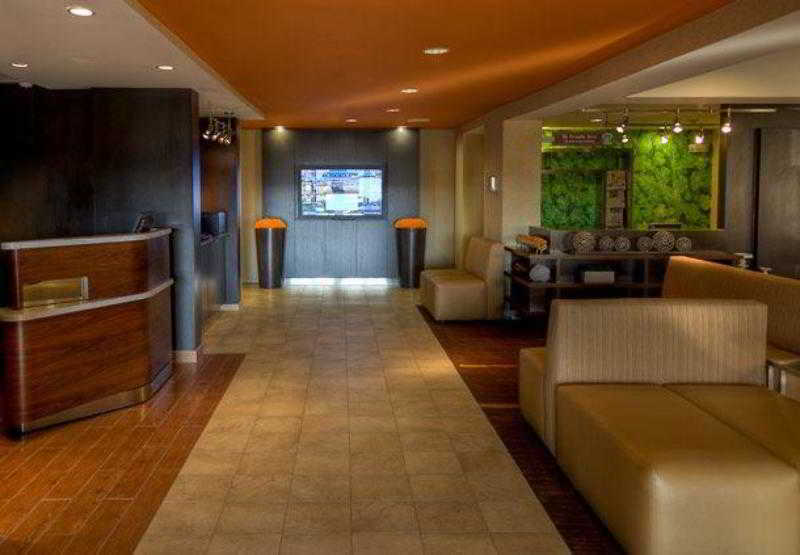 คอร์ตยาร์ด บลูมิงตัน นอร์มอล Hotel บลูมมิงตัน ภายนอก รูปภาพ